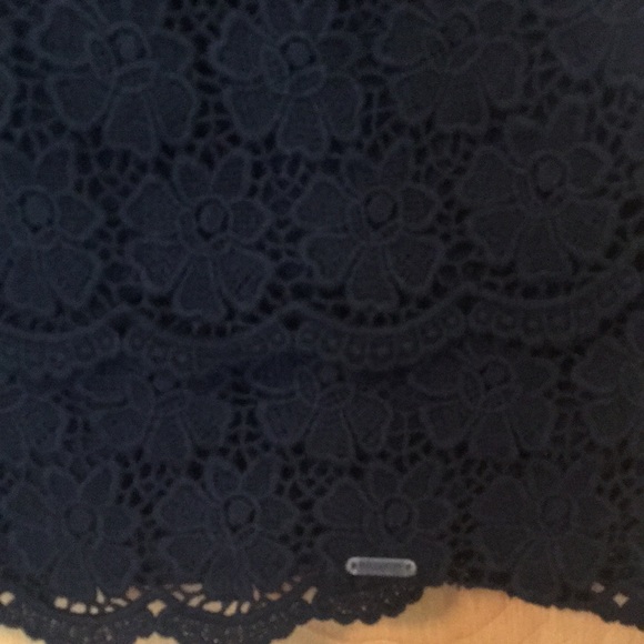Hollister Navy Lace Skirt - Picture 2 of 2